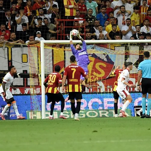 Günay yine tam not aldı