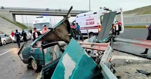 İzmir’de feci kaza: Araba paramparça oldu