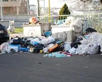Maltepe’de çöp dağları rezaleti sürüyor