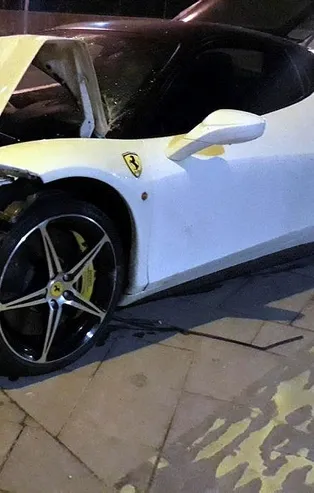 Ankara'da lüks otomobil taksiye çarptı: 1 ölü