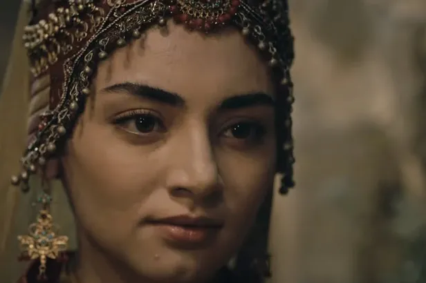 selcan-hatun-turgut-alp-hos-geldin-kurulus-osman-65-bolum-2-fragmani-tum-obalara-mustu-geliyor-1633029564020.jpg Kuruluş Osman 65. bölüm 2. fragmanı: Tüm obalara muştu geliyor! Selcan Hatun-Turgut Alp hoş geldin!-2