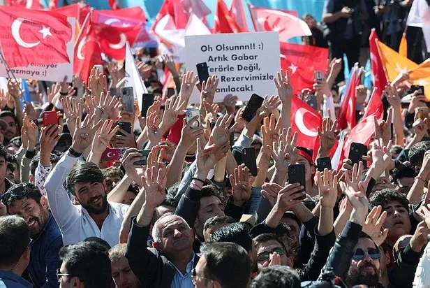 Son dakika: Başkan Erdoğan'dan Van mitinginde önemli açıklamalar-4