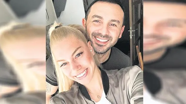 asena-demirbag-kimdir-kac-yasinda-eski-futbolcu-ahmet-dursun-ile-asena-demirbag-bosandi-mi-1637572811297.jpg Eski futbolcu Ahmet Dursun ile Asena Demirbağ boşandı mı? Asena Demirbağ kimdir, kaç yaşında, mesleği ne?-5