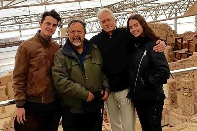 Michael Douglas Efes Antik Kenti'ni gezdi