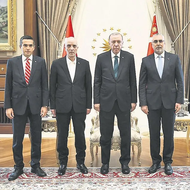 Asgari ücret 11.402 TL