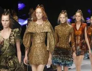Alexander Mcqueen'in sıradışı tasarımları