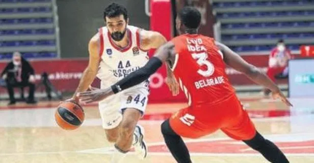 Anadolu Efes rahat galip: 75-64 Yurttan ve dünyadan spor gündemi