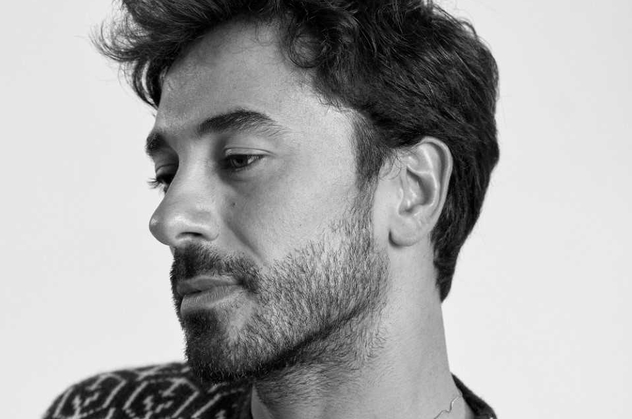 Kalp Yarası'nın Ferit'i Gökhan Alkan'dan çok çarpıcı itiraflar! Nesrin Cavadzade ile aşk yaşayan Gökhan Alkan: "Aşk her zaman kazanır"