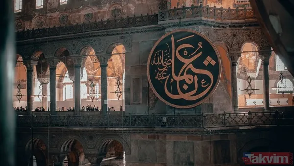 Takvim Foto Arşiv, VAV Tv, Fikriyat.com ve TDV İslam Ansiklopedisi'nden derlenmişti.