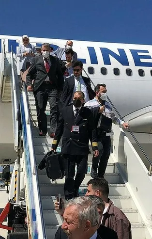 Rize-Artvin Havalimanı’na ilk yolcu uçağı indi! Başkan Erdoğan'a özel teşekkür