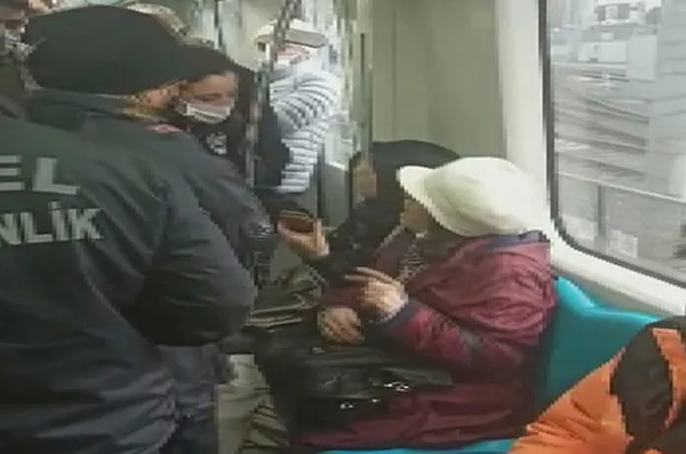 Marmaray'da maske tartışması! 2 kadın araçtan indirildi