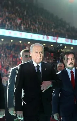 Devlet Bahçeli yeniden Genel Başkan