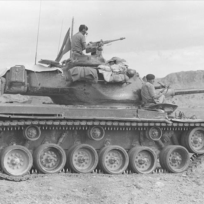 Kıbrıs Barış Harekatının üzerinden 49 yıl geçti: Ayşe tatile çıktı Adada silahlar sustu!