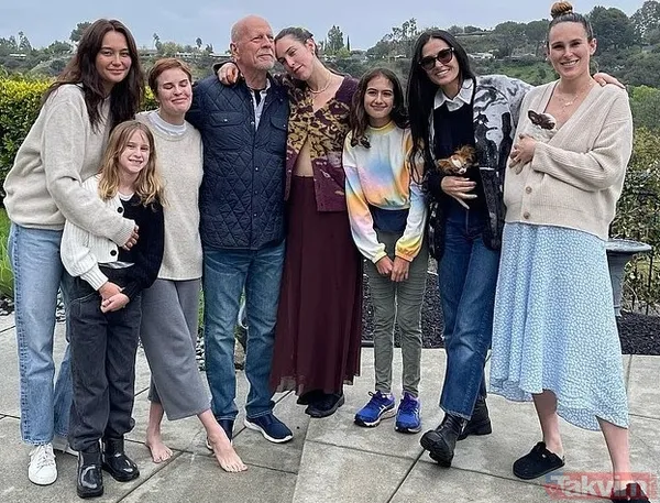 Aksiyon filmlerinin yıldızı Bruce Willis’in son hali hayranlarını üzdü! Bakıcısının elini tutmadan yürüyemiyor - 5