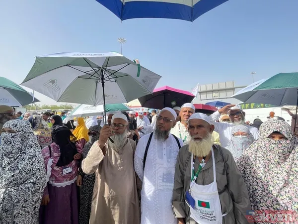 Hacı adaylarının kutsal yolculuğu başladı! Vakfe öncesi Arafat'a ziyaret - 3