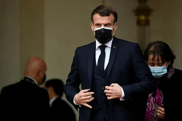 Fransızlar Emmanuel Macron yönetimini insan haklarına aykırı davranmakla suçluyor
