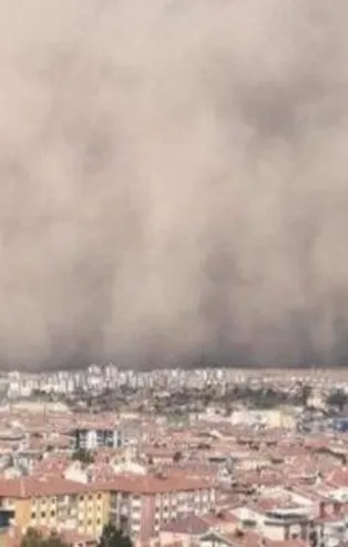 Ankara'da kum fırtınası: 6 vatandaş hafif şekilde yaralandı