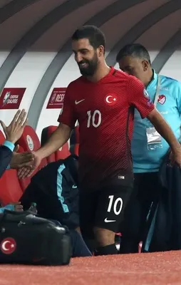 4 oyuncu kadrodan çıkarıldı