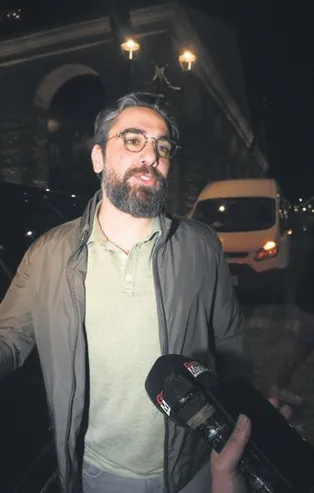 Kadir Doğulu'nun Serra Arıtürk'le ile dini nikah yaptı iddialarına gülüp geçerken Neslihan Atagül'den tam destek geldi