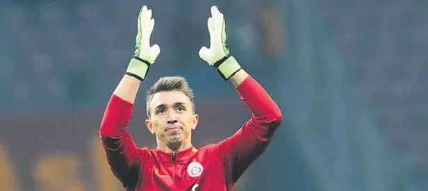 Panter Muslera bu sezon düşüşte!