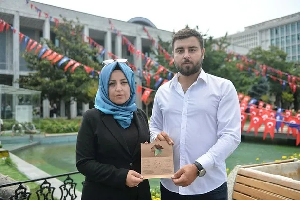 CHP'li Ekrem İmamoğlu'nun İBB'deki işçi kıyımına protesto-2