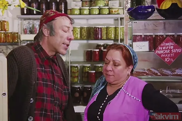 'Turşu sirkeli mi olur limonlu mu?' sahnesi dün gibi akıllarda! Yeşilçam'ın Neşeli Günler filminde inanılmaz hata! Münir Özkul öyle bir şey yapmış ki... - 5