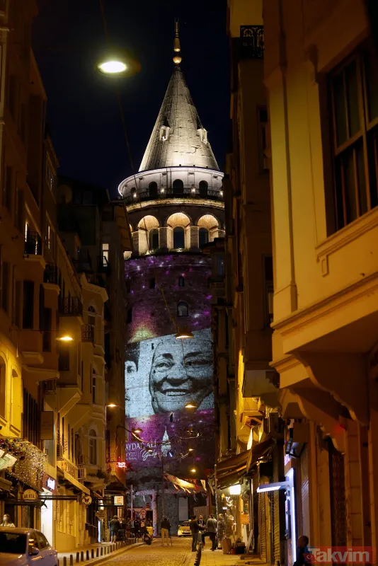 Anneler Günü, Galata Kulesi'ne yansıtılan fotoğraflarla kutlandı! Mustafa Kemal Atatürk ve Başkan Erdoğan... - 18