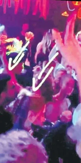 seyma-subasi-ve-mohammed-alsaloussi-resmen-bosandi-1696021890810.jpeg Şeyma Subaşı'dan aşk bombası! Mohammed Alsaloussı ile boşanmasının hemen ardından yeni sevgilisiyle fena görüntüleri çıktı...-4