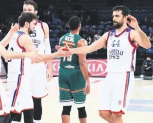 Anadolu Efes, Banvit’i 8 sayı farkla devirdi