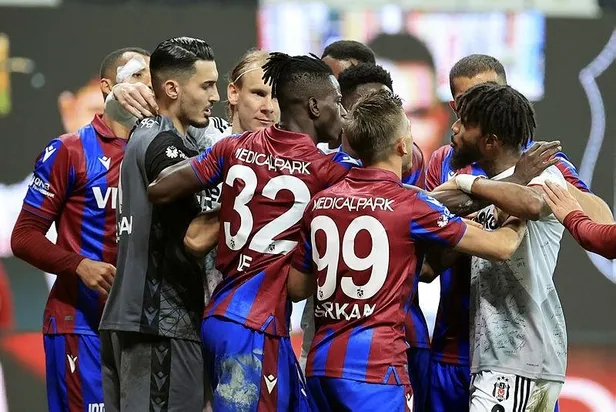 besiktas-1-2-trabzonspor-mac-sonucu-1612120855029.jpeg