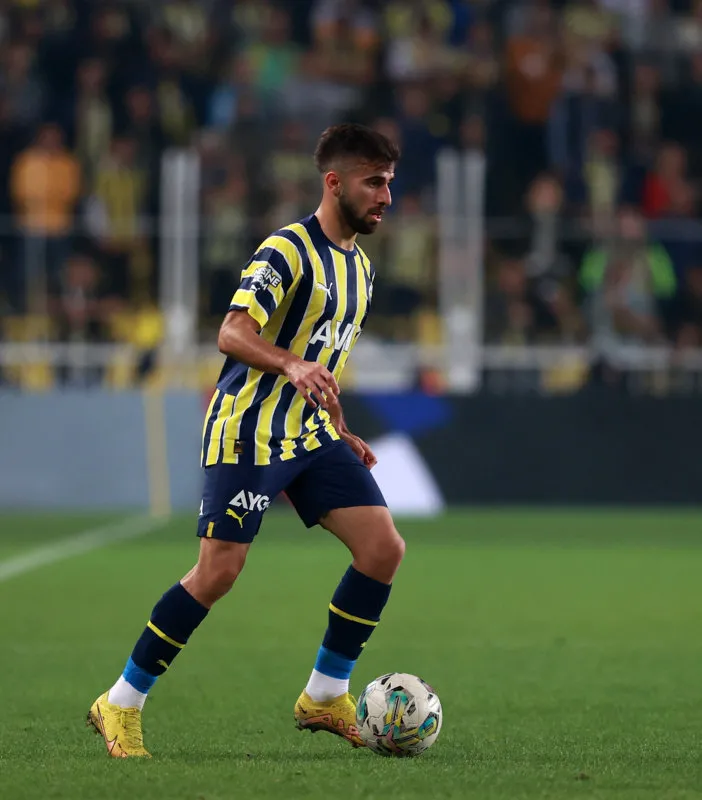 Fenerbahçe'de ilk ayrılık! İşte yeni takımı - 15