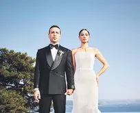 Güzel oyuncu Demet Özdemir ile Oğuzhan Koç boşanıyor!