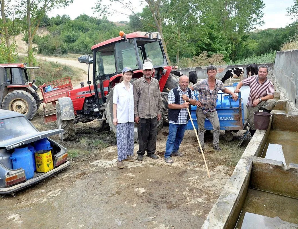 CHP’li Malkara belediyesinde halk traktör ve araçlarla su taşıyor! 10 gündür susuzlar