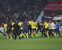 Olaylı Trabzonspor-Fenerbahçe maçının sevkleri açıklandı! Alınan karar büyük bir tartışma yarattı