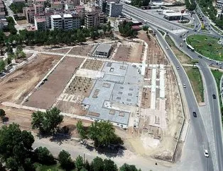 Bombalanan emniyet binası millet bahçesine dönüşüyor