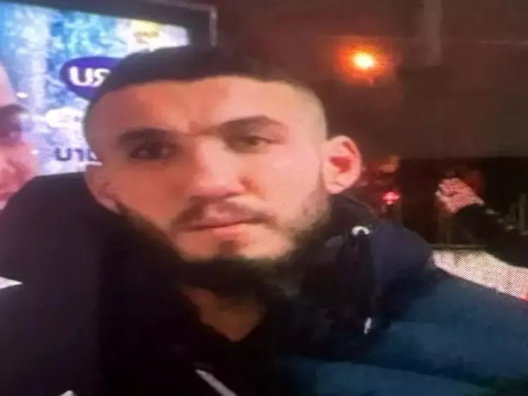 sessiz-vahset-isitme-engelli-nihal-babayigite-kiyan-cani-isaret-diliyle-cinayeti-itiraf-etti-cay-kasigini-boga-1747297466543.jpeg İşitme engelli Nihal Babayiğit'e kıyan cani işaret diliyle cinayeti itiraf etti (DHA)