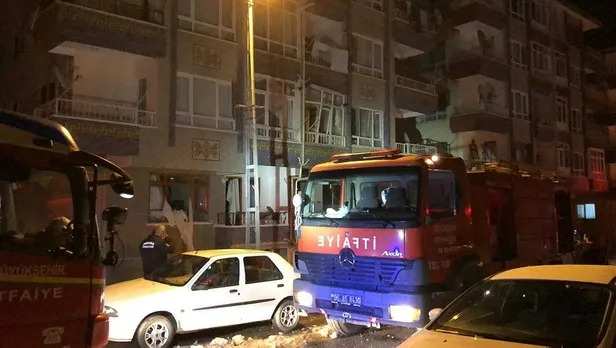 Son dakika: Ankara'nın Pursaklar ilçesinde doğal gaz patlaması-2