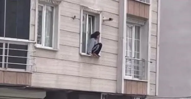 Esenyurt'ta olay görüntü: Kocası eve kilitledi genç kadın camdan atladı