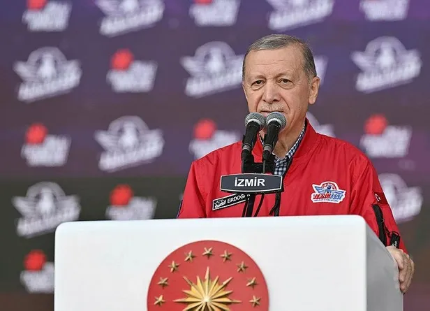baskan-erdogandan-teknofestte-yerel-secim-mesaji-fetret-devri-yasayan-sehirlerimizi-tekrar-hizmetle-bulusturac-1695989803936.jpeg Başkan Erdoğan'dan TEKNOFEST'te yerel seçim mesajı: Fetret devri yaşayan şehirlerimizi tekrar hizmetle buluşturacağız-1