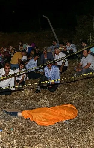 İstanbul'da korkunç kaza! Arızalı aracından inen sürücü otomobil çarpması sonucu öldü