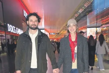Birkan Sokullu Zincirlikuyu’da el ele! Eda Gürkaynak ile yeni yılı evde girecekler