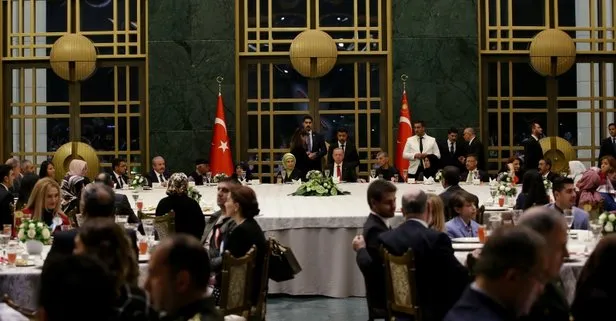 Başkan Recep Tayyip Erdoğan şehit aileleriyle iftarda buluştu