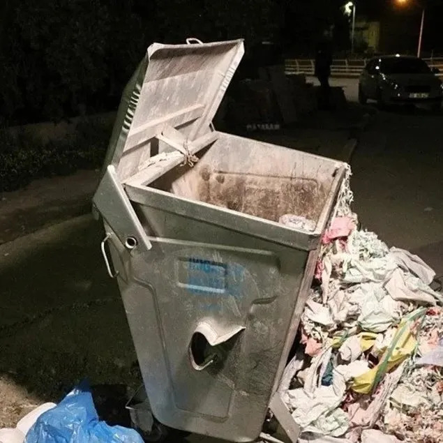 Vicdanlar çöpte