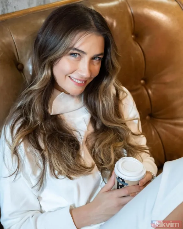 EDHO’nun Ömür’ünü bir de şimdi görün! Ceren Benderlioğlu ‘yakıyoruz’ dedi ortalık alev aldı! Sırt ve kalça çalışan Ceren... - 6