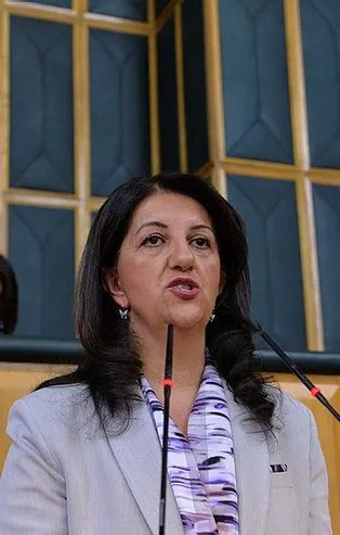 HDP'li Pervin Buldan'dan CHP'ye ince gönderme: Kimse HDP oylarını cebinde görmesin kolay lokma değiliz