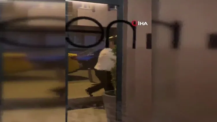 İstanbul’da taksici dehşeti kamerada: Yolcusunun sevgilisine kafa attı