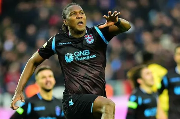 Trabzonsporlu Hugo Rodallega, Göztepe ile anlaşmak üzere