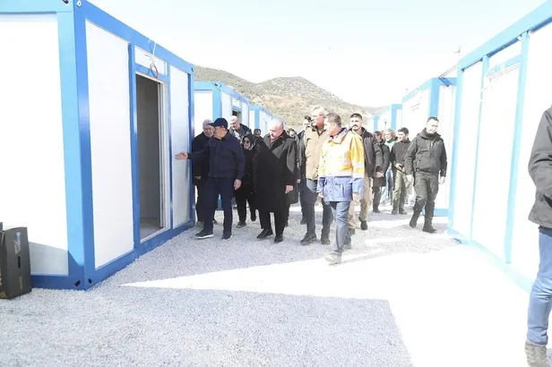 1676331747052.jpeg Barınma seferberliği! İş dünyası konteyner kentler için düğmeye bastı-3