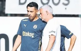 Mourinho’nun gözü İrfan Can Kahveci’de değil: Yıldız oyuncu ayrılığa sıcak bakıyor