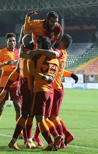 Galatasaray son yılların rekorunu kırdı! Şampiyon olunan sezonları bile geçti
